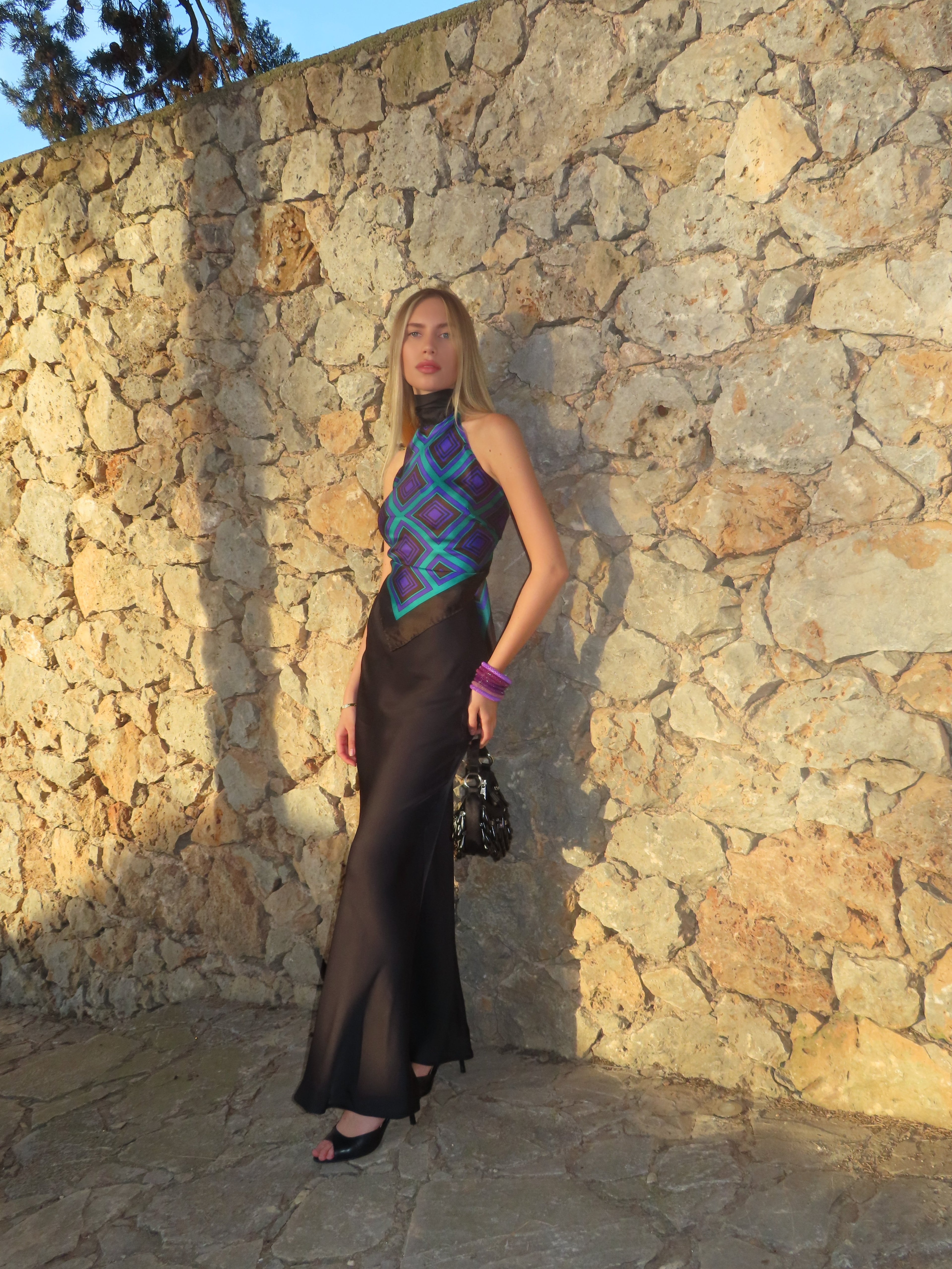 The Rhea Top
